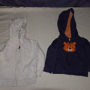 LOT OF (2) INFANT GIRL OUTERWEAR SIZE 12 MONTHES: CARTERS, GARANIMALS